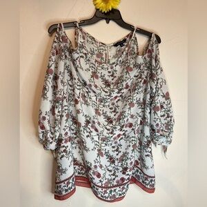 Max Edition~Lovely Floral Cold Shoulder Top~Open 3/4 Tie Sleeve~Size XL